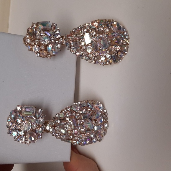 Rhinestone Bangle Earrings NWOT - Picture 2 of 3